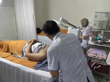 Có nên học nghề thẩm mỹ?
