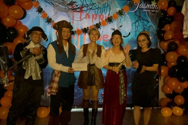 Zombie đến từ vùng biển Caribe